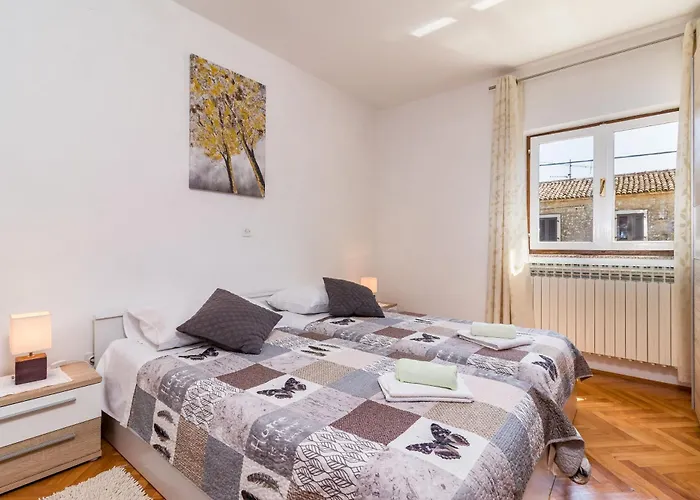 House Lilly Vikendica