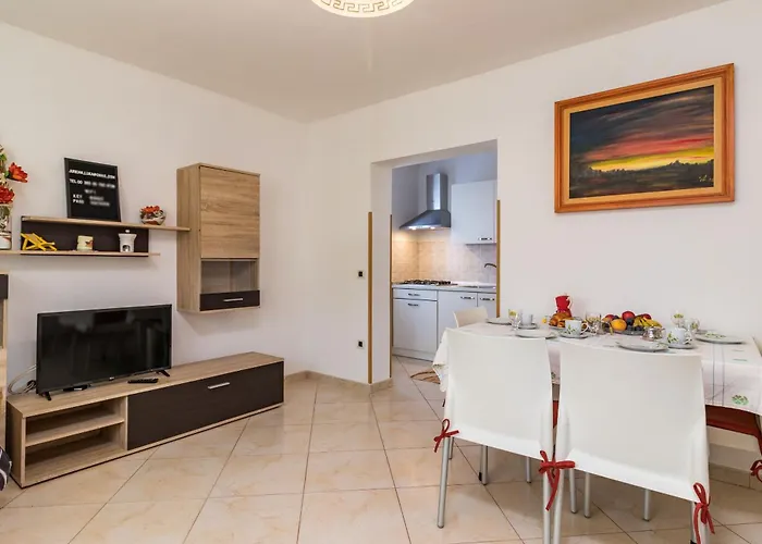 House Lilly Vikendica